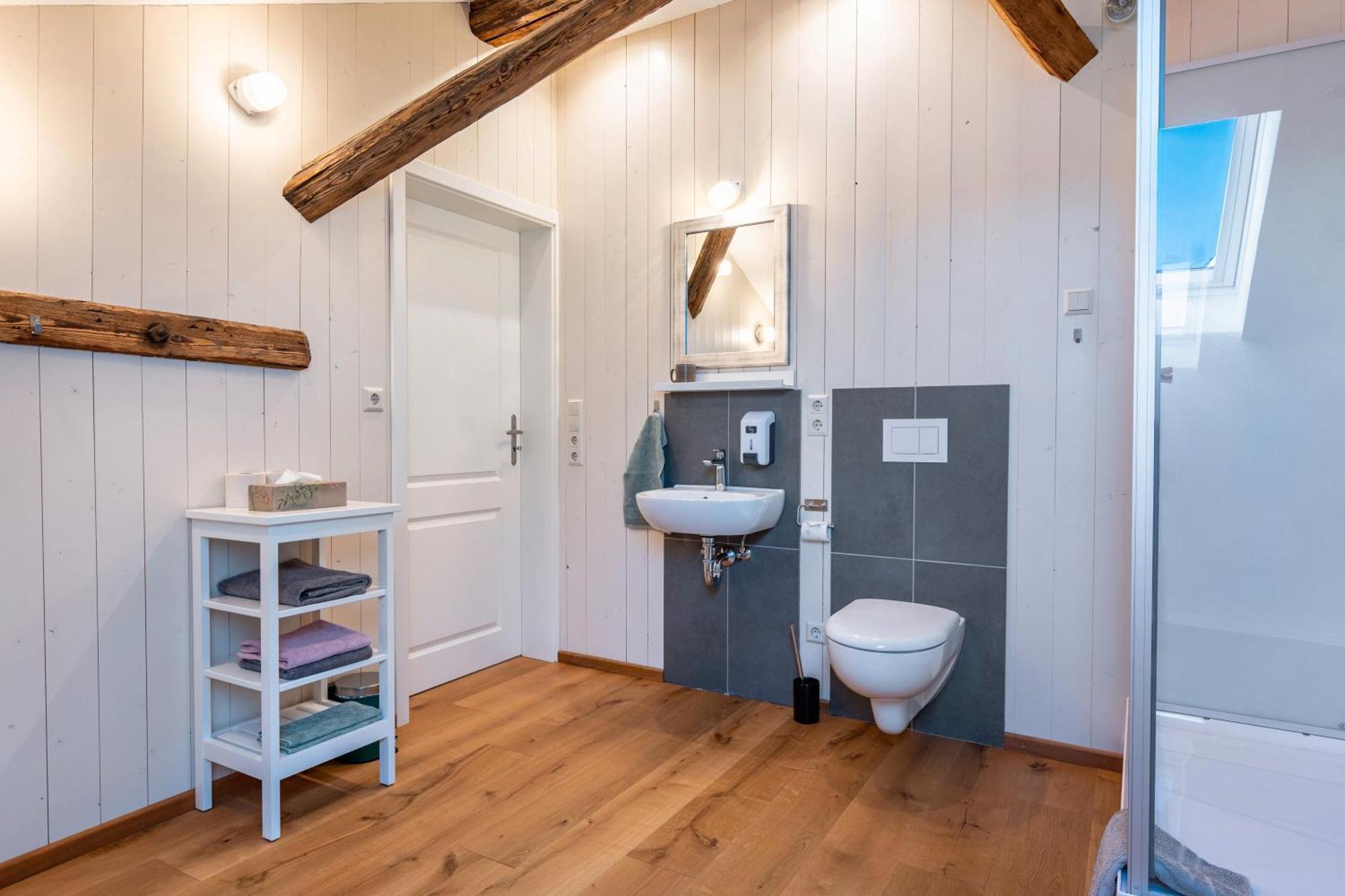 Bahnhof Grombach Apartment บาด รัพเพเนา ภายนอก รูปภาพ