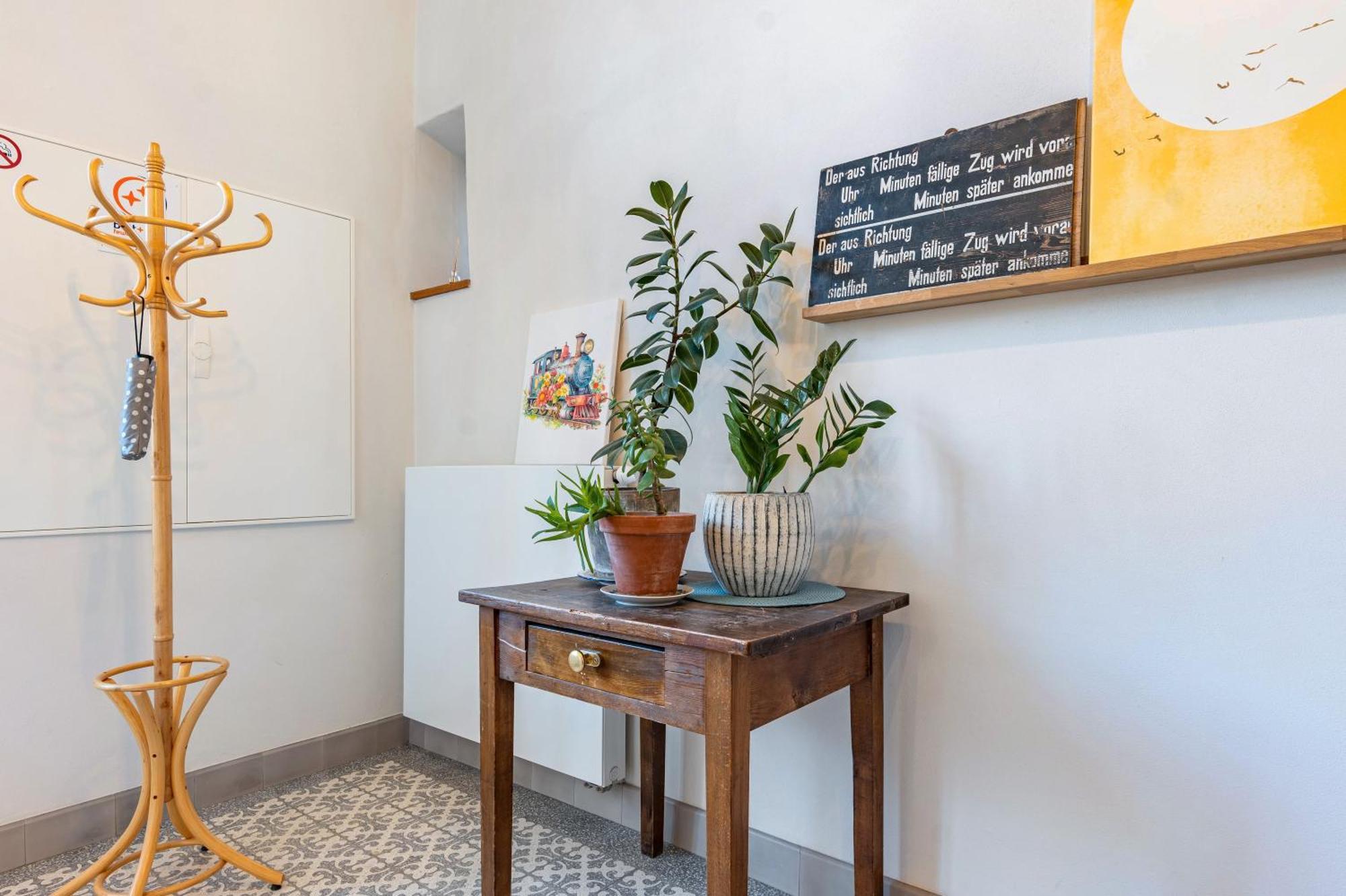 Bahnhof Grombach Apartment บาด รัพเพเนา ภายนอก รูปภาพ