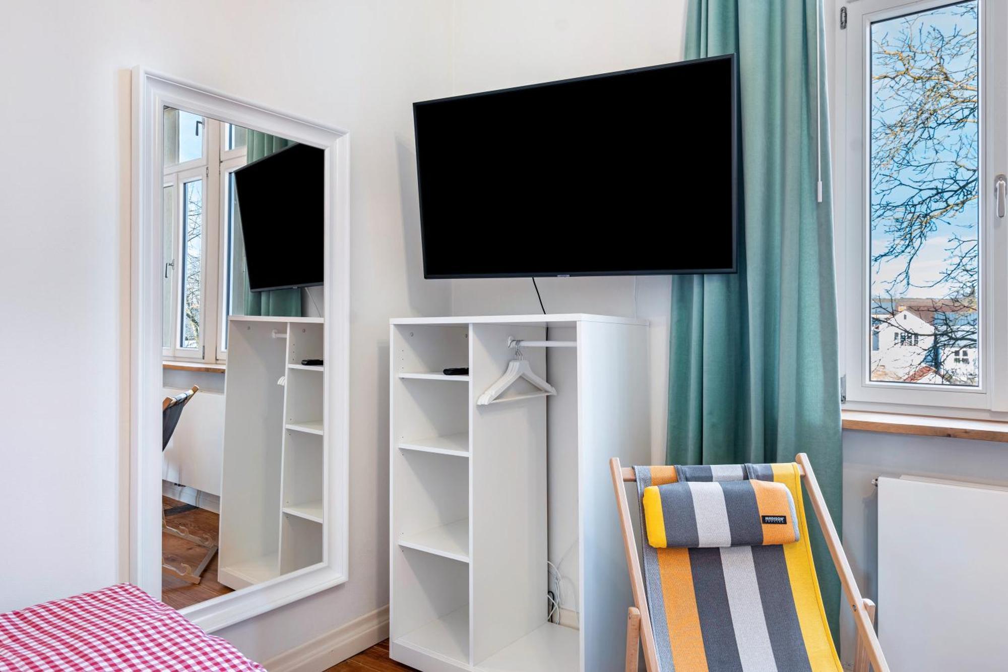 Bahnhof Grombach Apartment บาด รัพเพเนา ภายนอก รูปภาพ